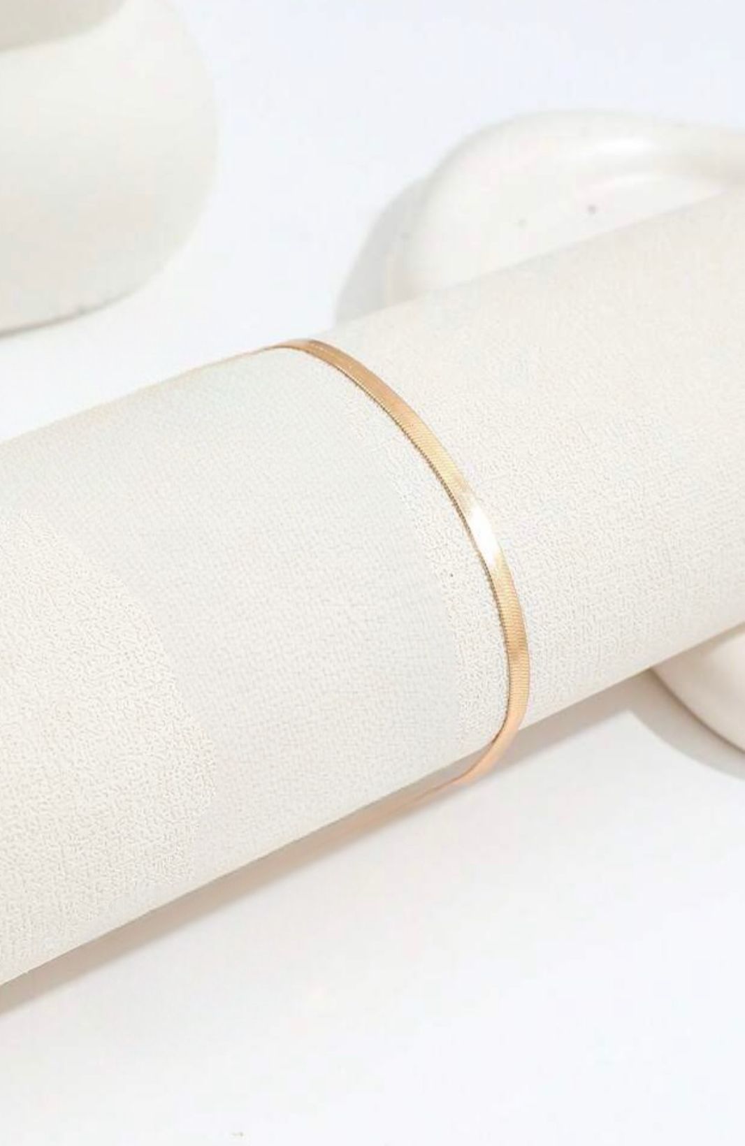 Brățară aurie rafinată